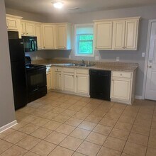 1209 Warren St in Jonesboro, AR - Building Photo - Building Photo