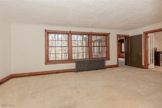 285 Corning Dr in Bratenahl, OH - Building Photo - Building Photo