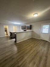 2146 10th St in Hempstead, TX - Building Photo - Building Photo