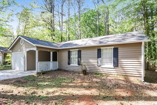 67 Burnham Cir in Jonesboro, GA - Building Photo - Building Photo