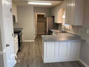 165 S Ridge Dr in Garner, NC - Foto de edificio - Building Photo