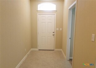 2037 Flintshire Dr in New Braunfels, TX - Building Photo - Building Photo