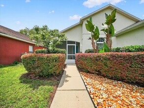 1920 Wiregrass Ct in Orlando, FL - Building Photo - Building Photo