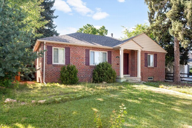 3011 Dexter St in Denver, CO - Building Photo - Building Photo