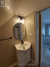 148 Gibson Ave in Hamilton, ON - Building Photo - Building Photo