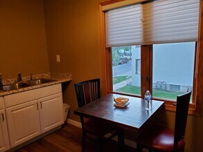 930 Emerald St in Madison, WI - Building Photo - Building Photo