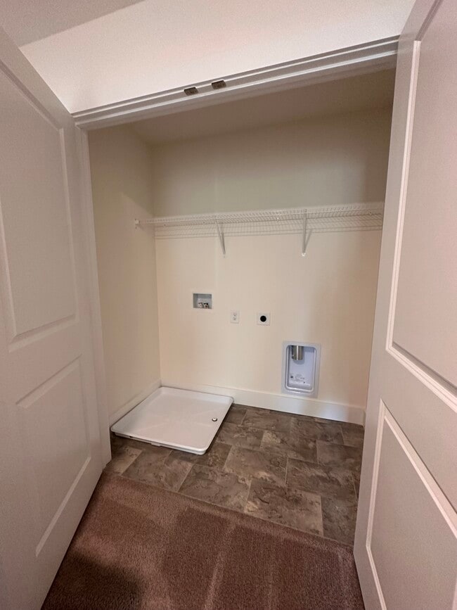 3037 Bogart Ln in Knoxville, TN - Building Photo - Building Photo