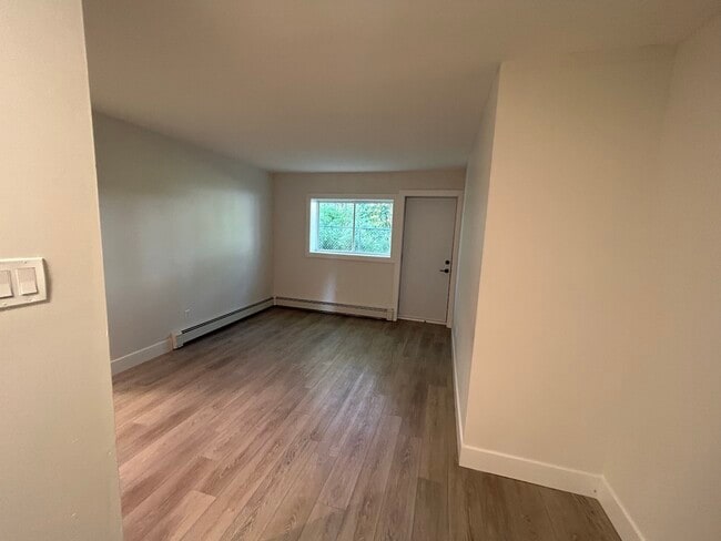 104 Pinecrest Dr in Dartmouth, NS - Building Photo - Building Photo