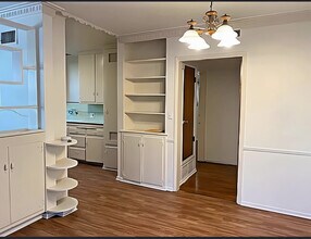 6125 Cashio St, Unit 1 in Los Angeles, CA - Building Photo - Building Photo