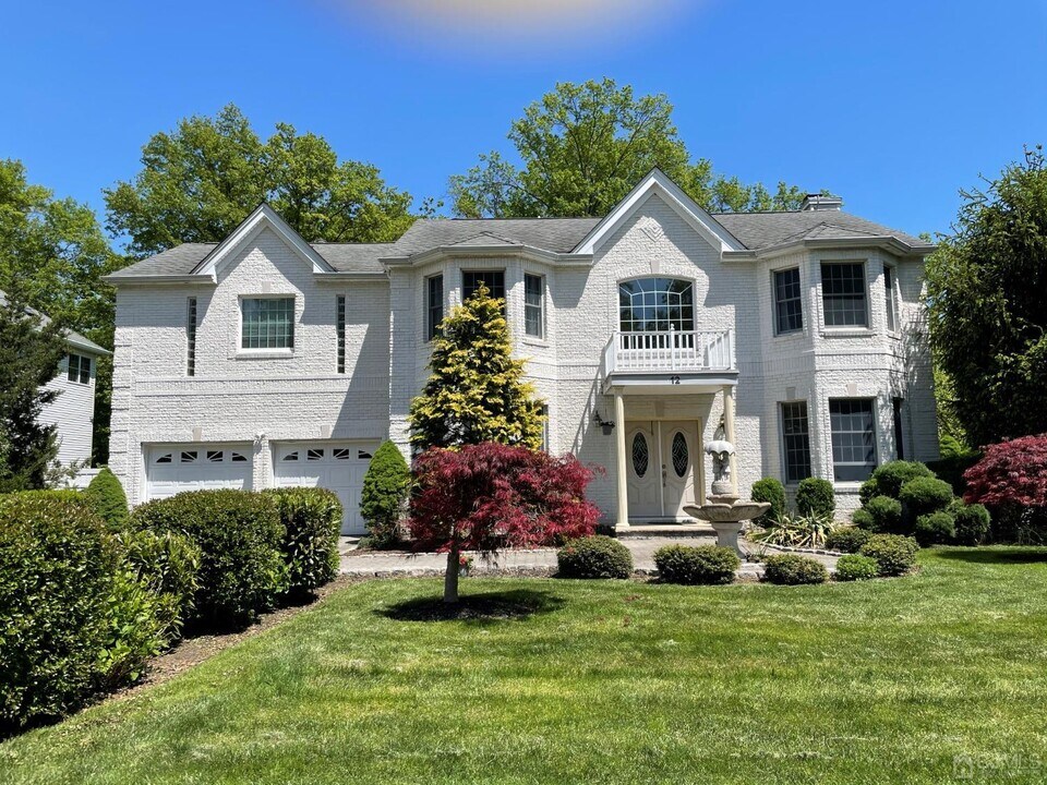 12 Ramsey Rd in Edison, NJ - Building Photo