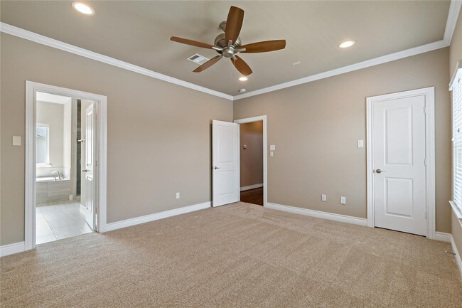 property at 4312 Dickson St