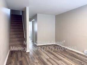 31 Union St in Halifax, PA - Building Photo - Building Photo