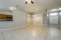 7241 Mardell Ct in Orlando, FL - Foto de edificio - Building Photo