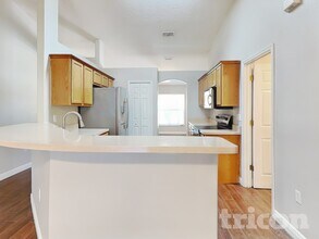 2020 Nobleton Ave in Spring Hill, FL - Building Photo - Building Photo