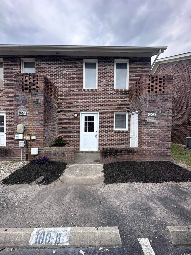 401 Garden Dr