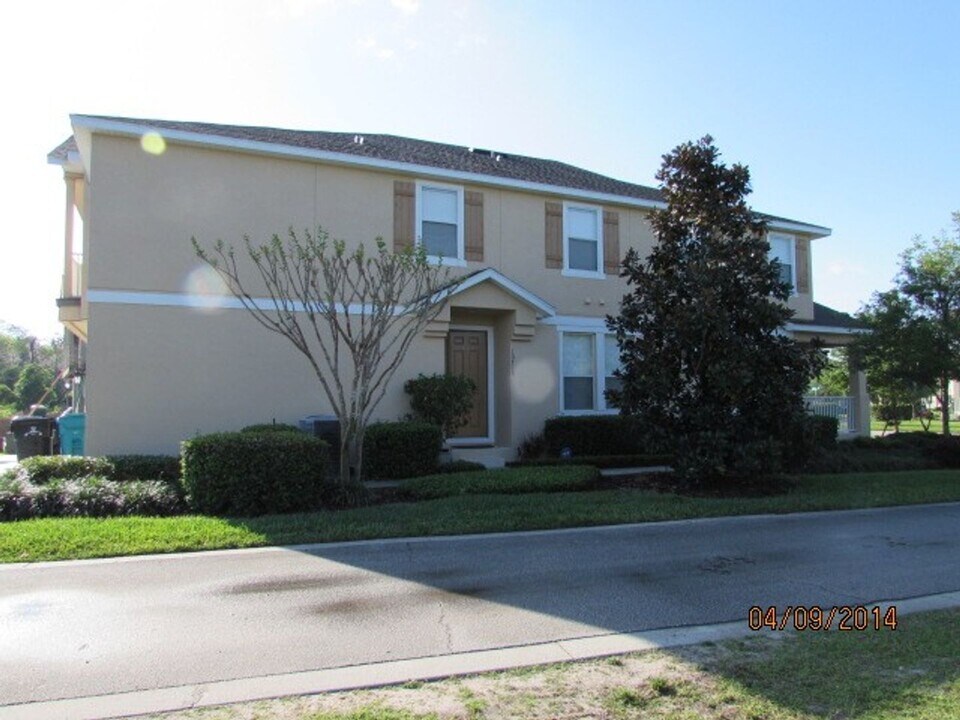 10710 Dawson Lily Way in Orlando, FL - Foto de edificio