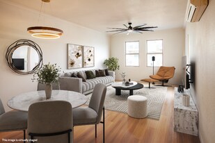 7598 Monterey Rd, Unit 240 in Gilroy, CA - Building Photo