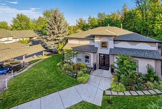 Scott Mountain in Portland, OR - Building Photo - Building Photo