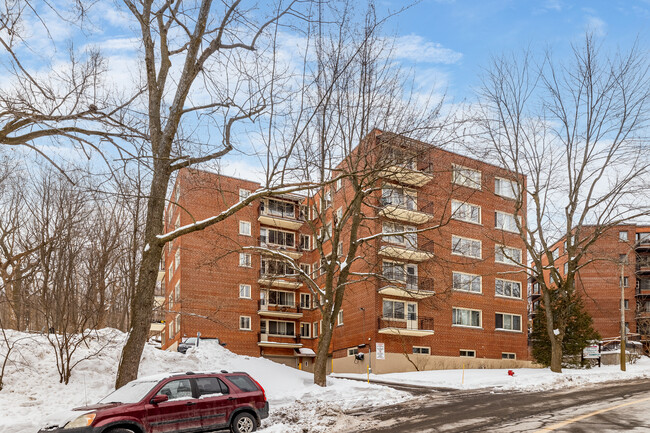 3590 Ridgewood in Montréal, QC - Building Photo - Building Photo