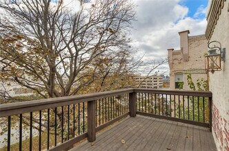 812 Des Moines St, Unit 814DesMoinesSt. in Des Moines, IA - Building Photo - Building Photo