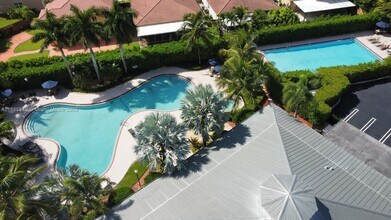 1464 NE 40th Rd in Homestead, FL - Building Photo - Building Photo
