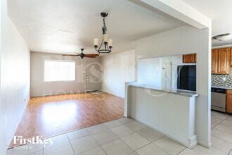 5737 N 35th Ave in Phoenix, AZ - Building Photo - Building Photo