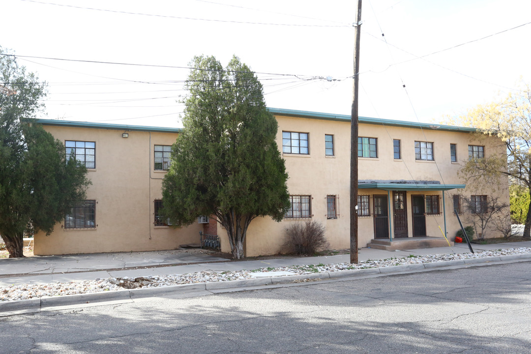 1404 Silver Ave SW in Albuquerque, NM - Building Photo