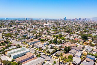 845 Ohio Ave in Long Beach, CA - Foto de edificio - Building Photo
