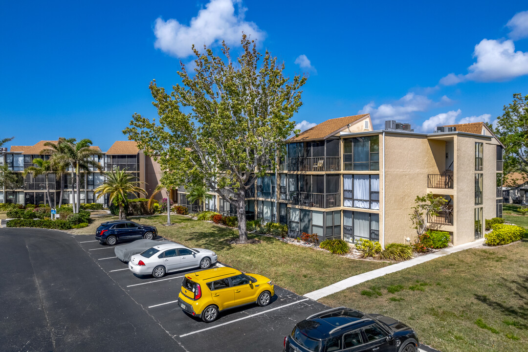 Bird Bay Leisure in Venice, FL - Building Photo