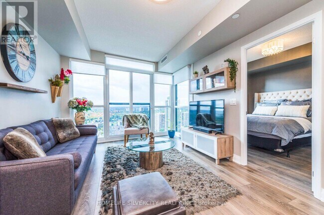 9 Valhalla Inn Rd in Toronto, ON - Building Photo - Building Photo