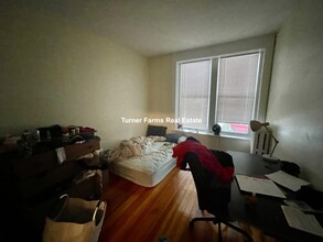 113 Commonwealth Ave, Unit 1130 Comwlth unit 2 in Boston, MA - Building Photo - Building Photo