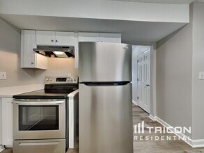 39 Pine Grove Cir in Newnan, GA - Building Photo - Building Photo