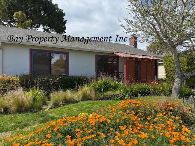 908 Riker St in Salinas, CA - Building Photo - Building Photo
