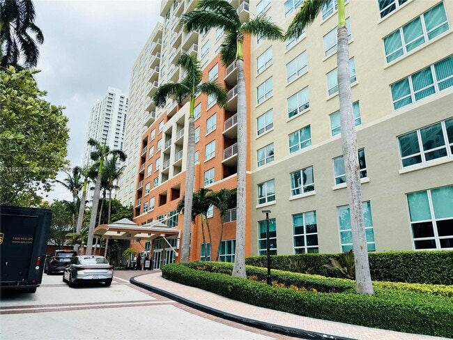 property at 2001 Biscayne Blvd