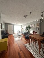 230 Willard St, Unit 512 in Quincy, MA - Building Photo