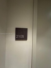 1010 SW 2nd Ave in Miami, FL - Building Photo - Building Photo