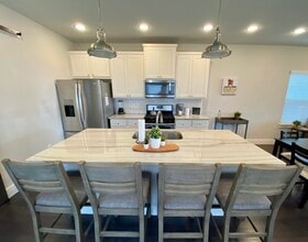 509 Elmhurst Ave in San Antonio, TX - Building Photo - Building Photo