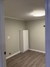 4121 Willowoak Dr in Groves, TX - Building Photo - Building Photo