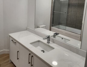 Hilltop Manors II in Vernon, BC - Building Photo - Building Photo