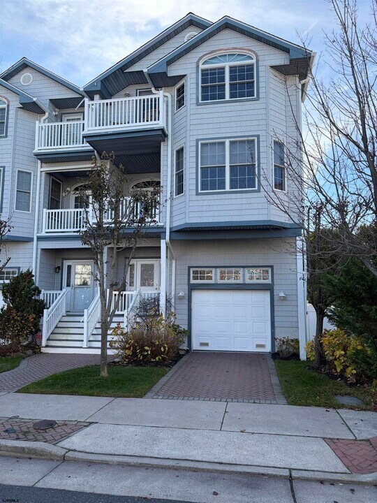 26 S Coolidge Ave in Margate City, NJ - Building Photo