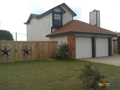 property at 3202 Green Valley Dr