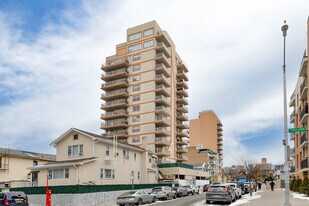 3015 Brighton 6th St in Brooklyn, NY - Building Photo