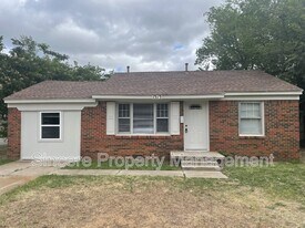 1515 Casady Ln in The Village, OK - Building Photo