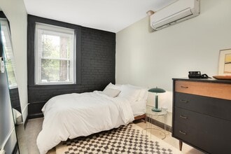 Hazelwood Apartments in Detroit, MI - Foto de edificio - Building Photo