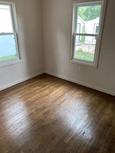 1308 N Harris Ave in Champaign, IL - Building Photo - Building Photo