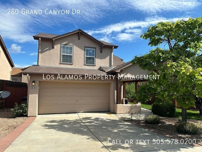 280 Grand Canyon Dr in White Rock, NM - Building Photo - Building Photo