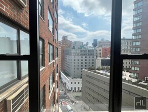 Fourth Avenue in New York, NY - Building Photo - Building Photo