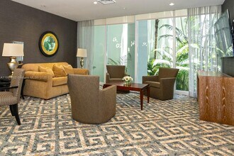 21050 NE 38th Ave, Unit 305 in Aventura, FL - Building Photo - Building Photo