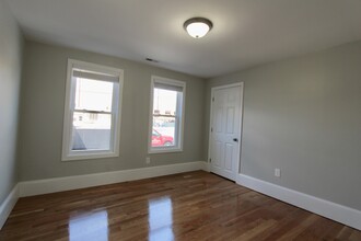 23 Calumet St, Unit 002 in Revere, MA - Building Photo - Building Photo