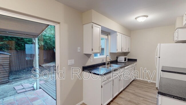 2626 E Dale St in Colorado Springs, CO - Building Photo - Building Photo